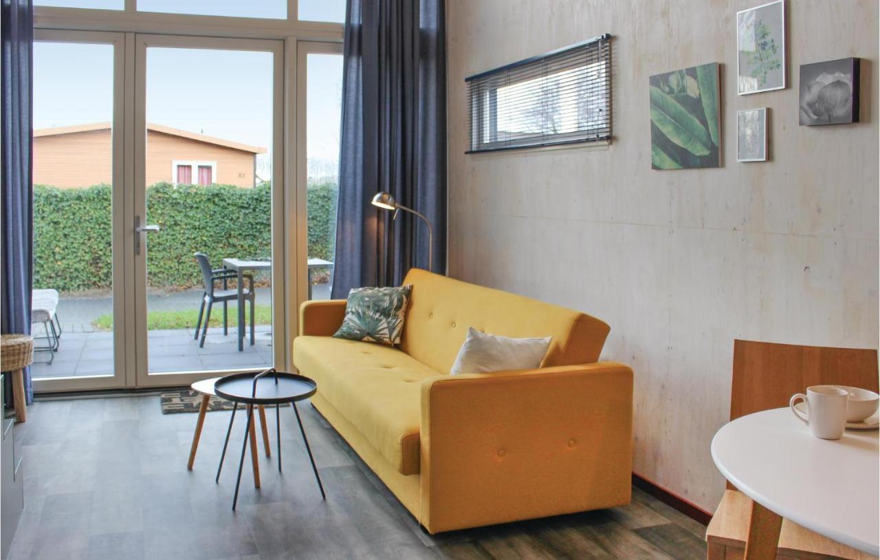 Cozy Home In Sint-Annaland With Kitchen Kültér fotó